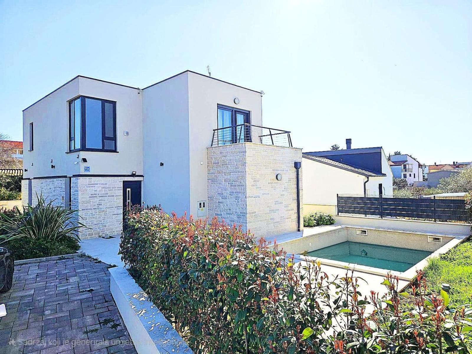 S Bazenom Villa Medulin
